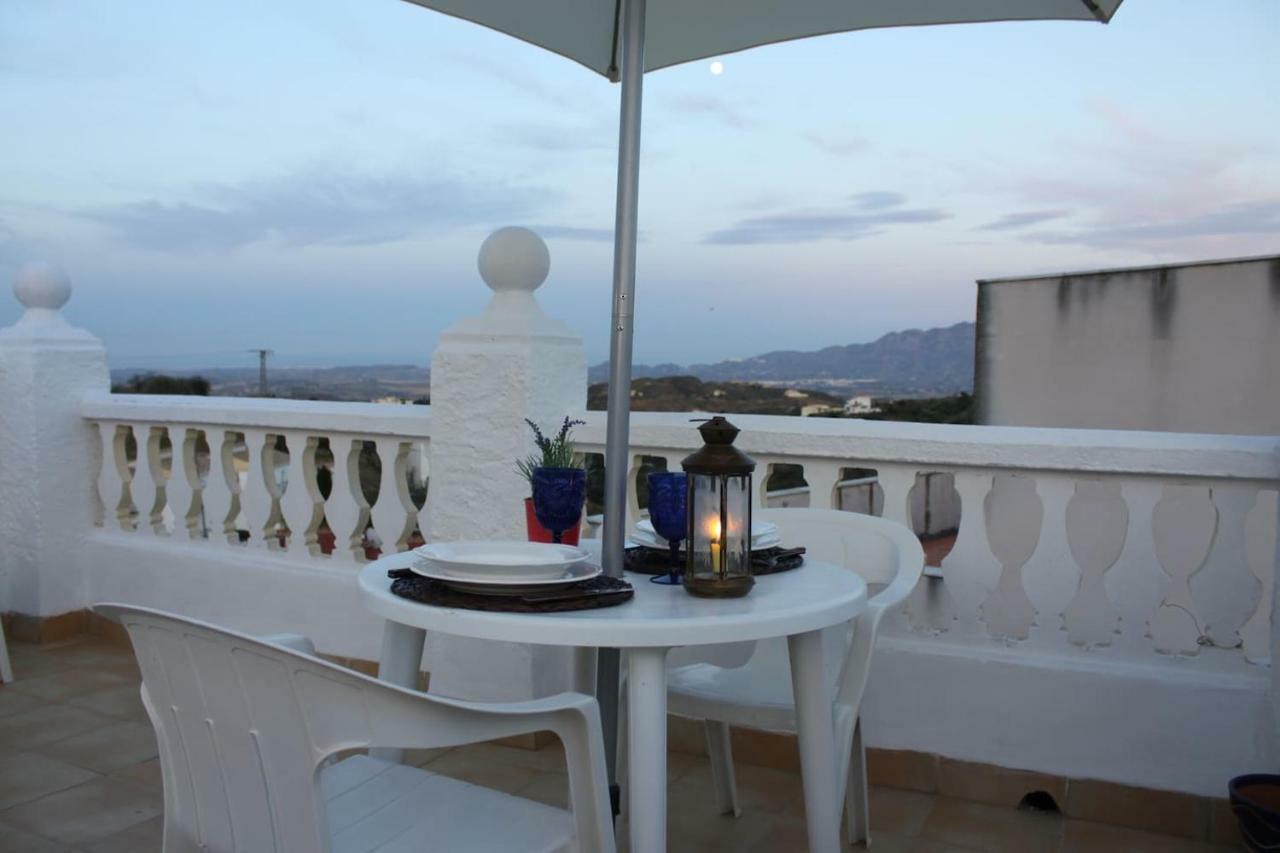 Casita De Pueblo Reformada, Terraza Con Vistas Preciosas Y Parking Privado Apartment Bedar Luaran gambar